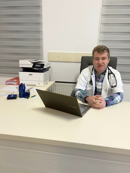 Dr. Nicolai Gabriel Buzau